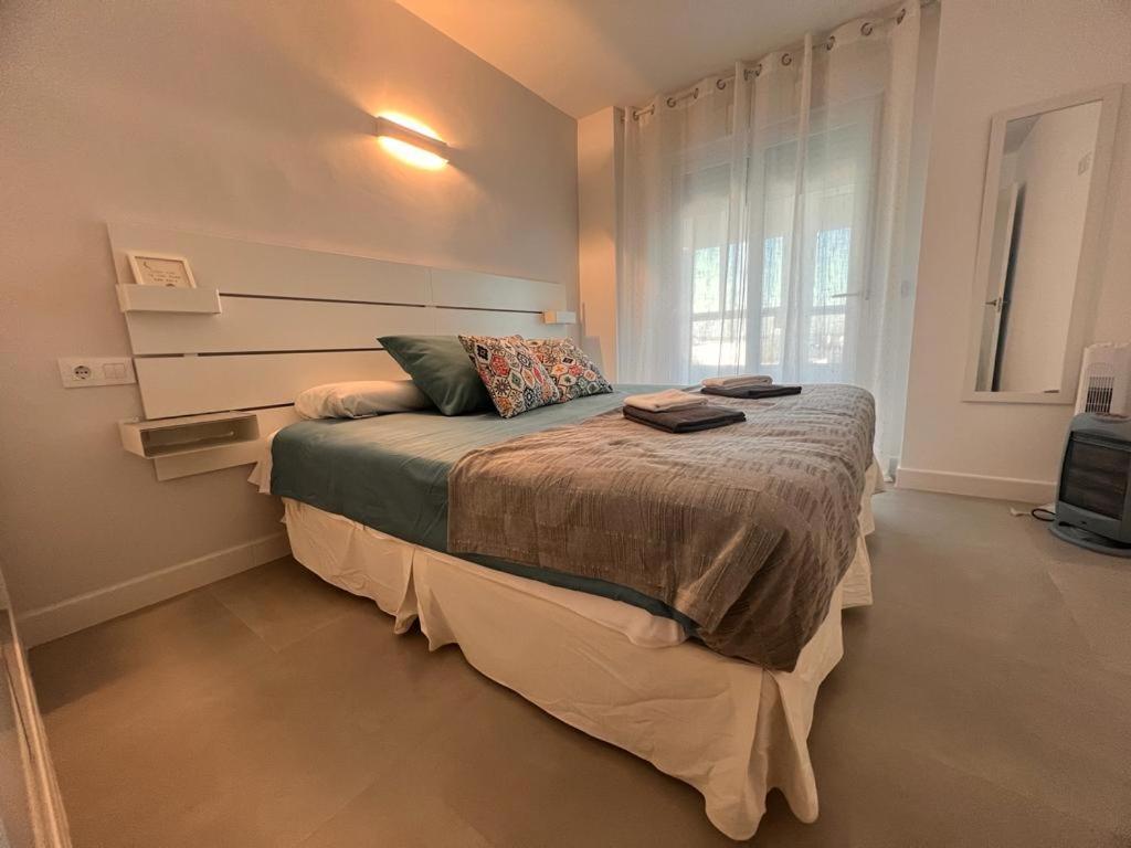 Gatu Solea Parking, Piscina, Pistas Tenis, Playa De Valdelagrana 